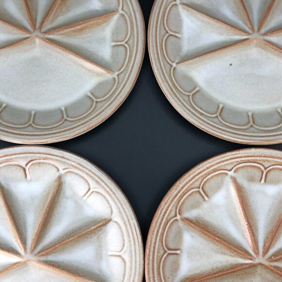 Beauce Ceramic Neutral Fondue Plates Set of 4 Handmade Ceramic Divided Dish - Picture 4 of 12